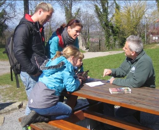 Lustige GPS-Osterhasensuche auf Burg Löwenstein